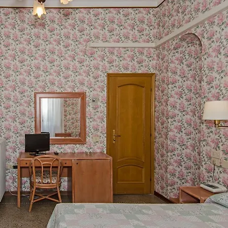 Flores Marina di Pietrasanta