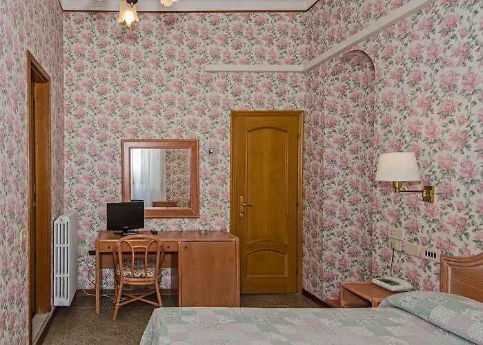 Flores Marina di Pietrasanta