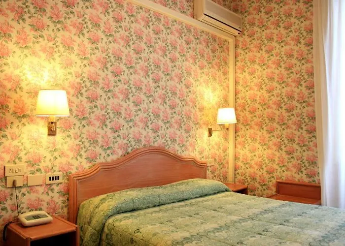 Flores 3* Marina di Pietrasanta